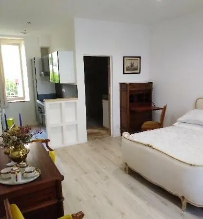 Apartamento Maponi Dijon