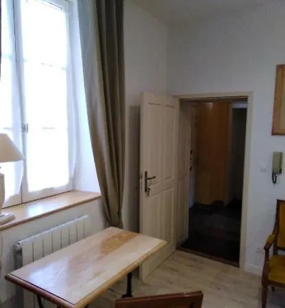 Maponi Apartmán Dijon